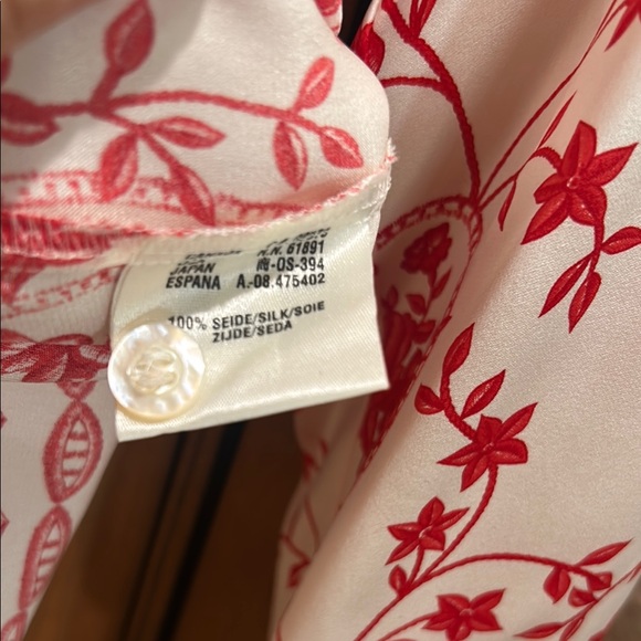 Escada White and Red Embroidered long sleeve button down blouse - Picture 5 of 6